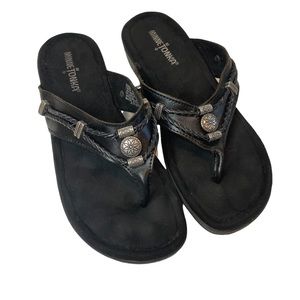Minnetonka Women’s Black and Silver Embellished Sandals